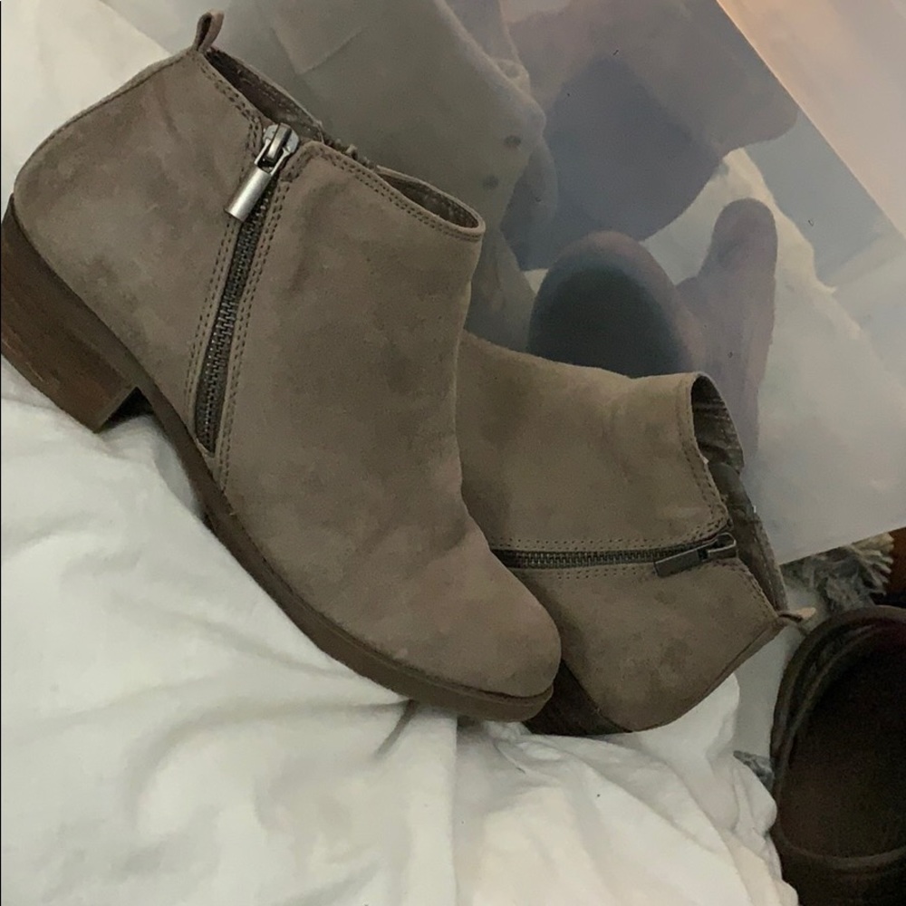 Ankle booties